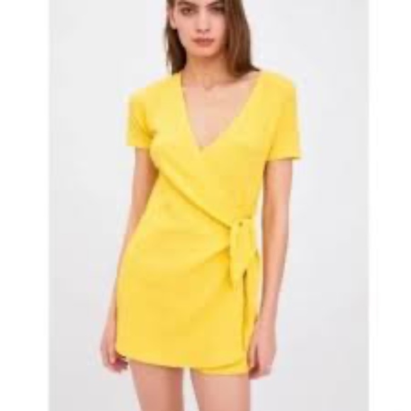 Zara Womens Short Skort Romper Wrap Textured Yellow Size Medium - Picture 1 of 8